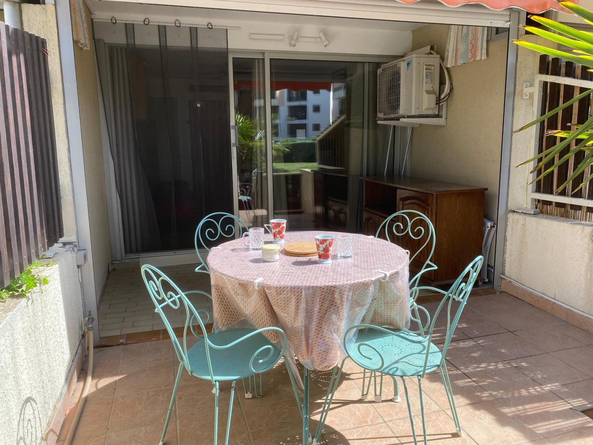 Sol-Y-Days Los Amigos, Studio 4 Couchages En Rez-De-Jardin, Avec Grande Terrasse Et Parking, A 250M De La Plage ル・グロー・デュ・ロワ エクステリア 写真