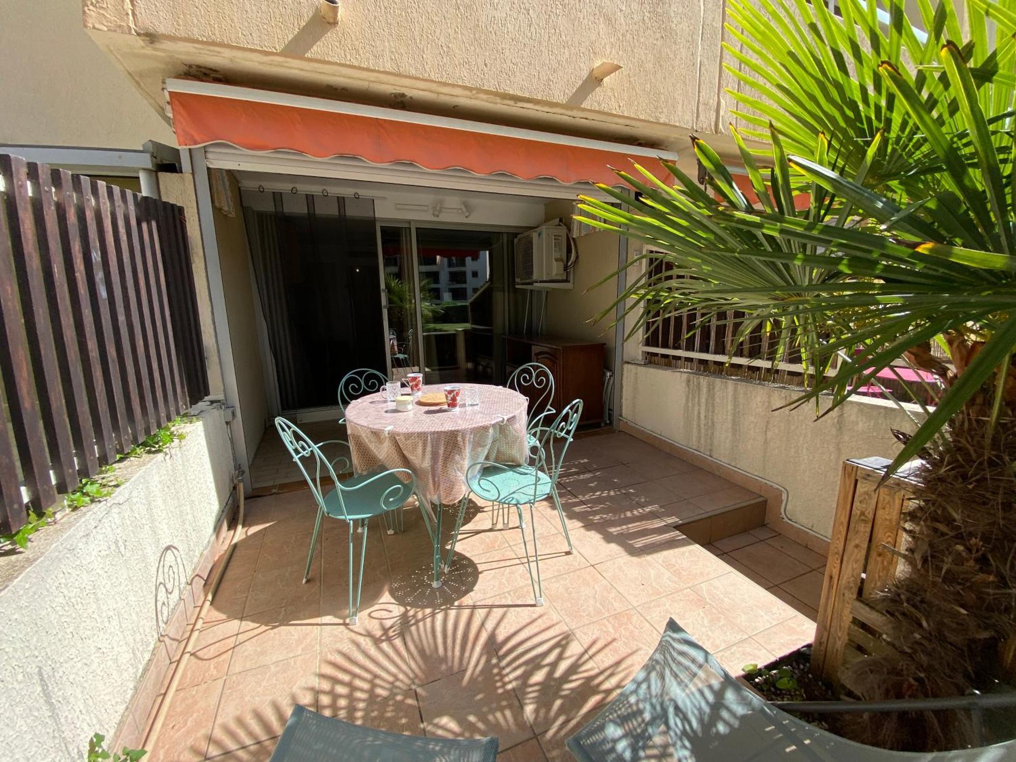 Sol-Y-Days Los Amigos, Studio 4 Couchages En Rez-De-Jardin, Avec Grande Terrasse Et Parking, A 250M De La Plage ル・グロー・デュ・ロワ エクステリア 写真